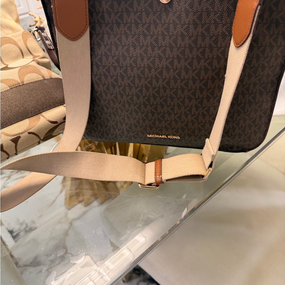 Michael Kors Dark Brown MK Logo Shoulder Bag - Picture 4 of 4
